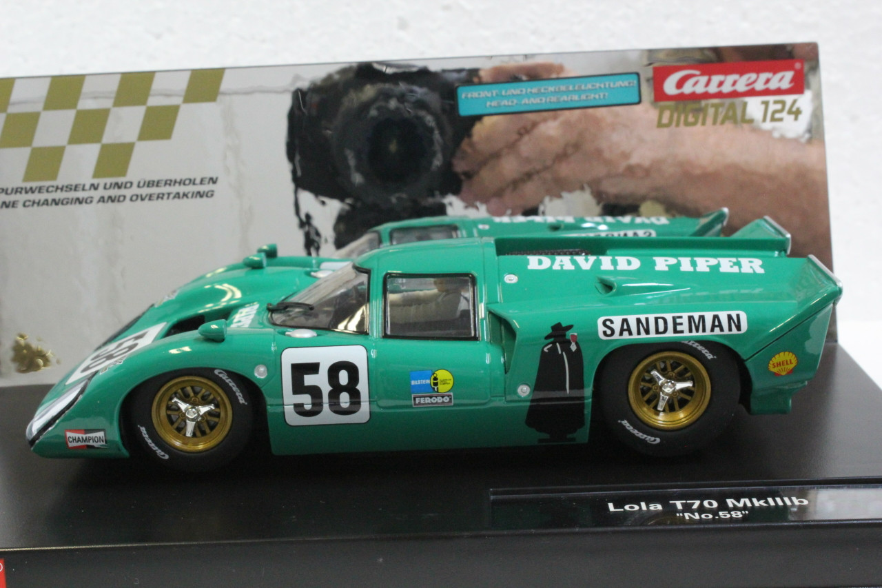 23908 Carrera Digital 124 Lola T70 MKIIIb, #58 1:24 Slot Car w