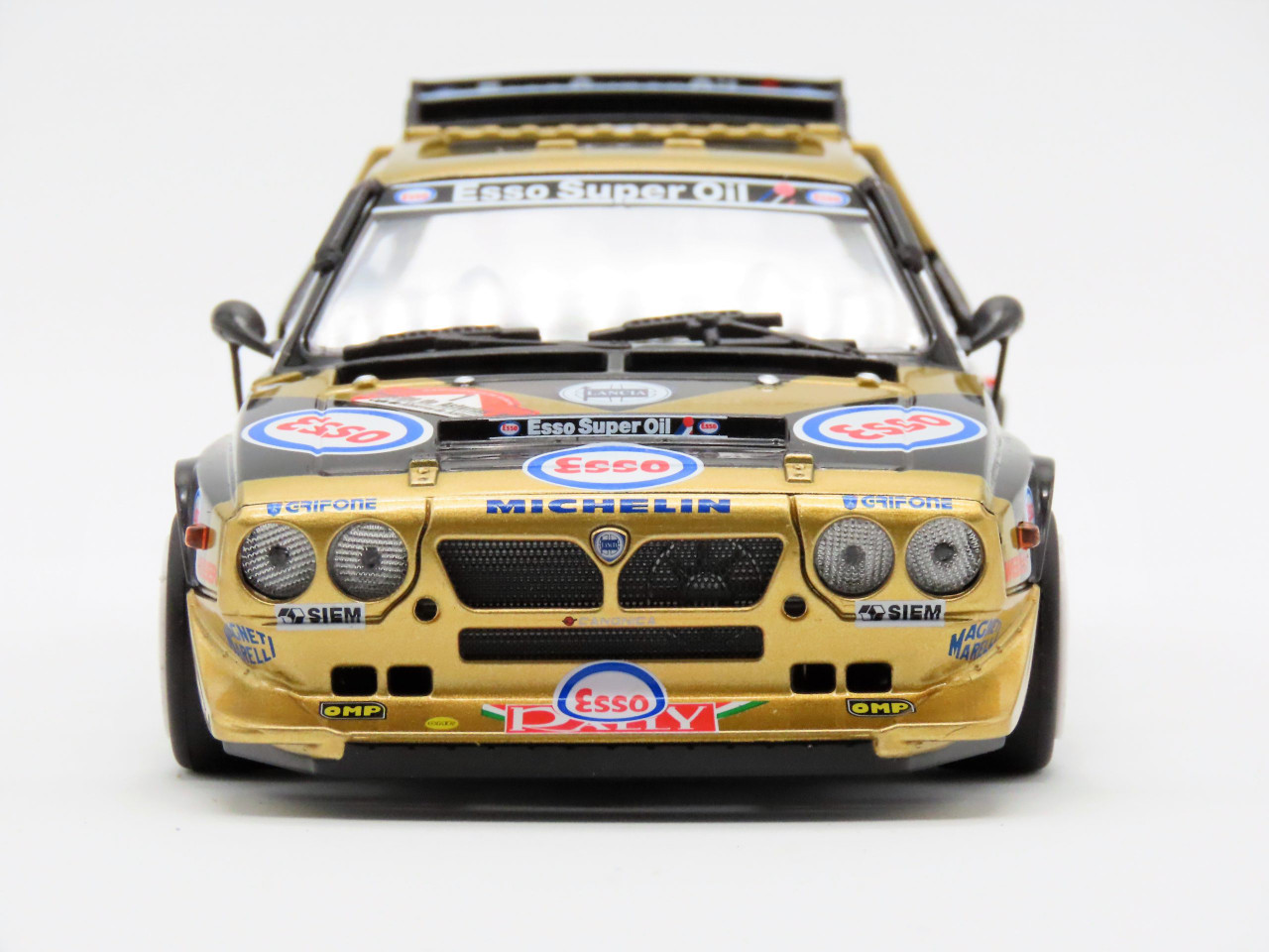 54002 SRC Lancia Delta S4 