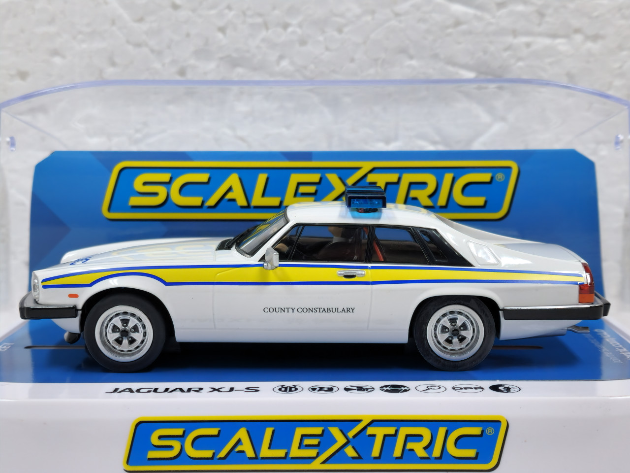 C4224 Scalextric Jaguar XJS - Police Edition 1:32 Slot Car *DPR