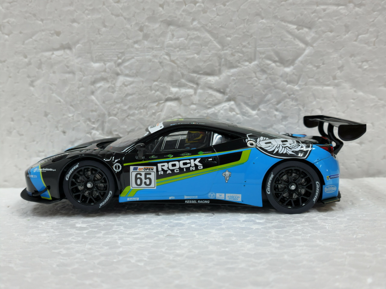 23915 Carrera Digital 124 Ferrari 458 Italia GT3, #65 1:24 Slot