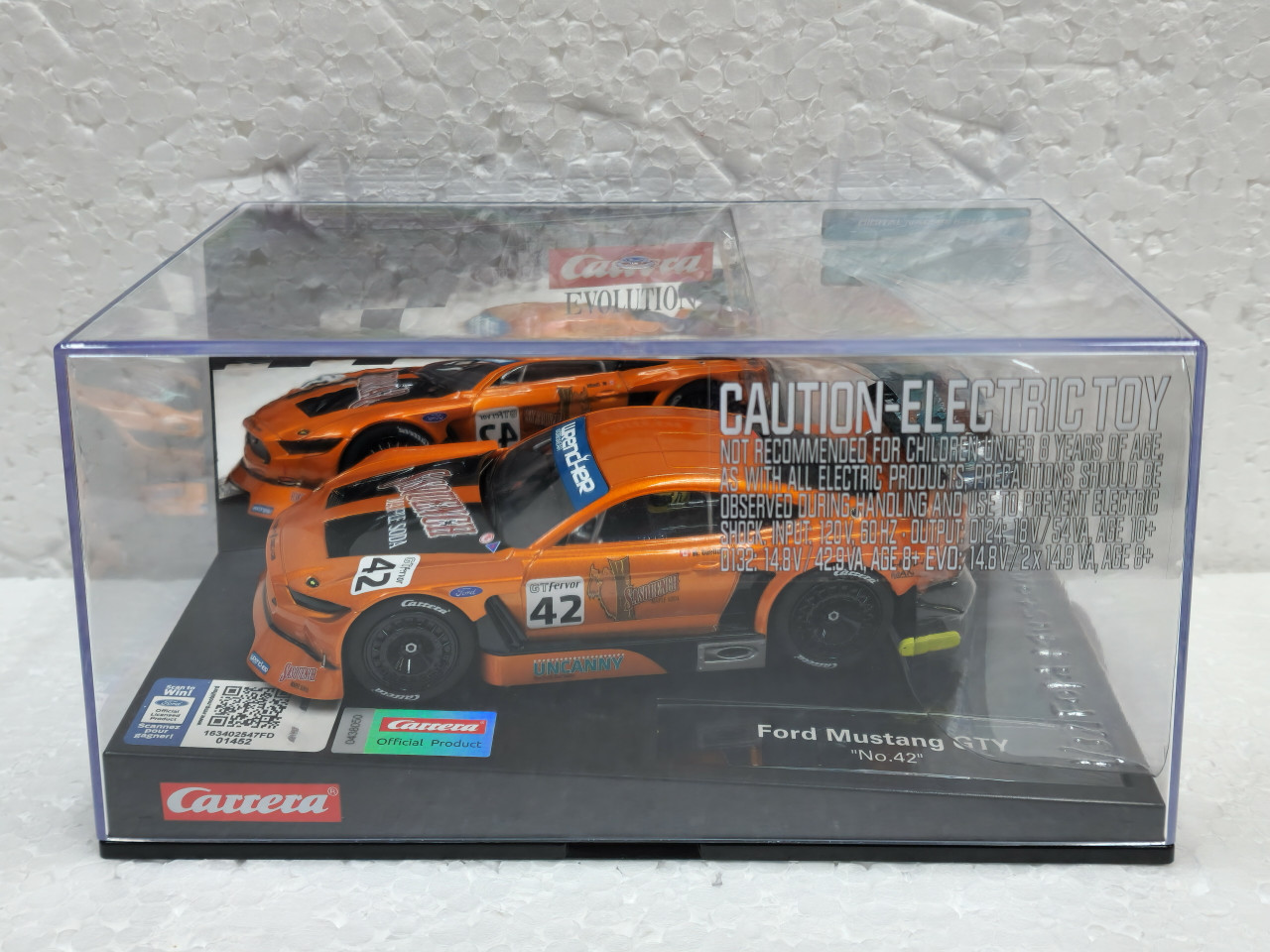 27669 Carrera Evolution Ford Mustang GTY, #42 1:32 Slot Car