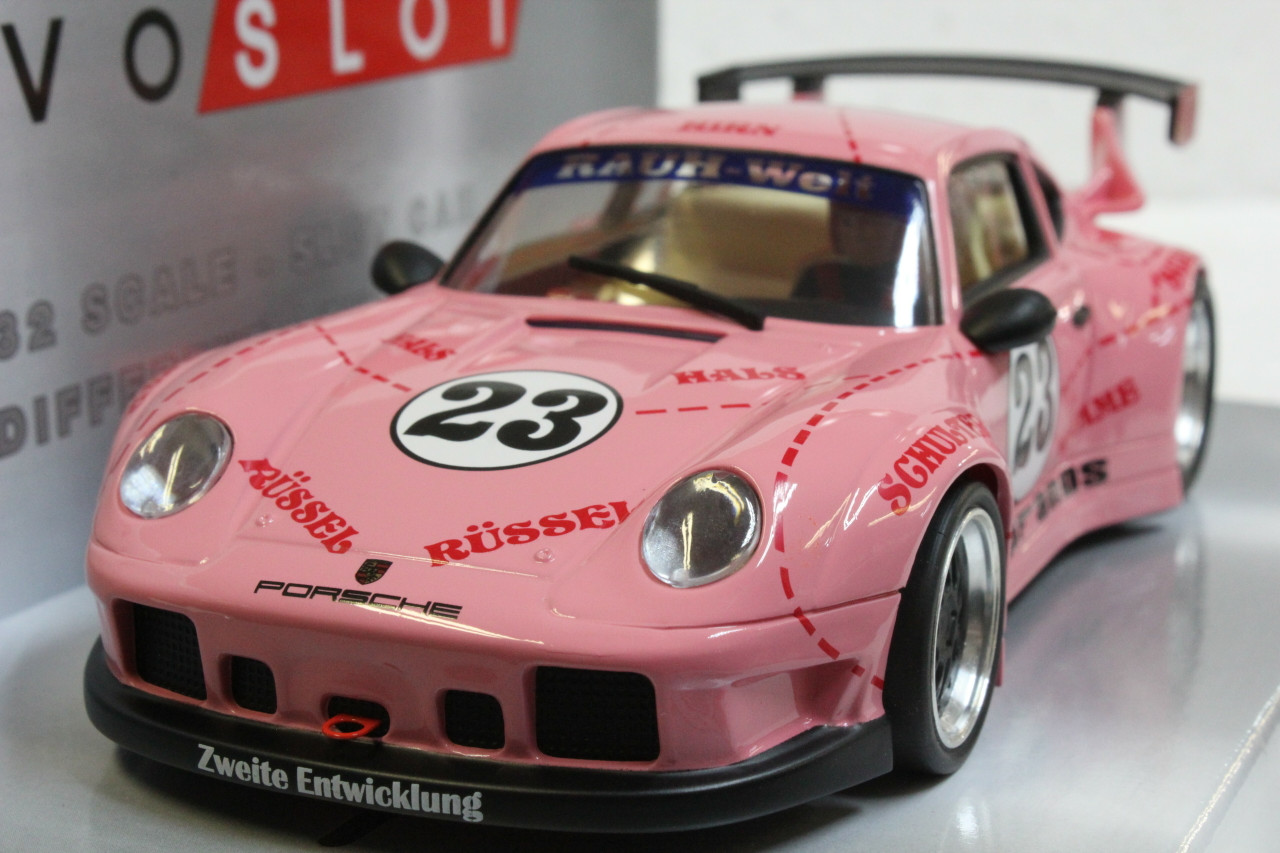 RS0110 RevoSlot Porsche 911 GT2 Pink Pig - Sopranos, #23 1