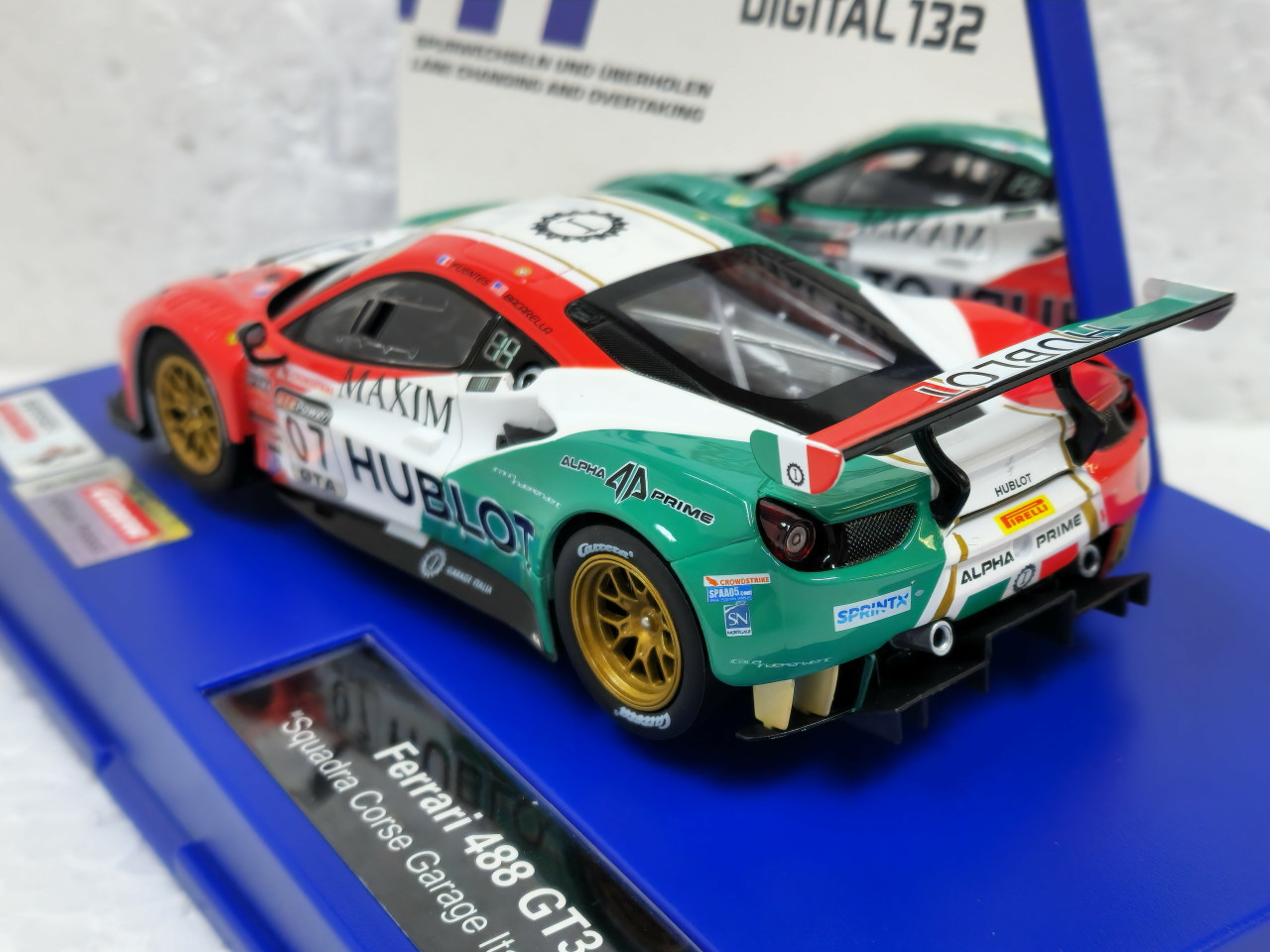 30999 Carrera Digital 132 Ferrari 488 GT3 Squadra Corse Italia, #7