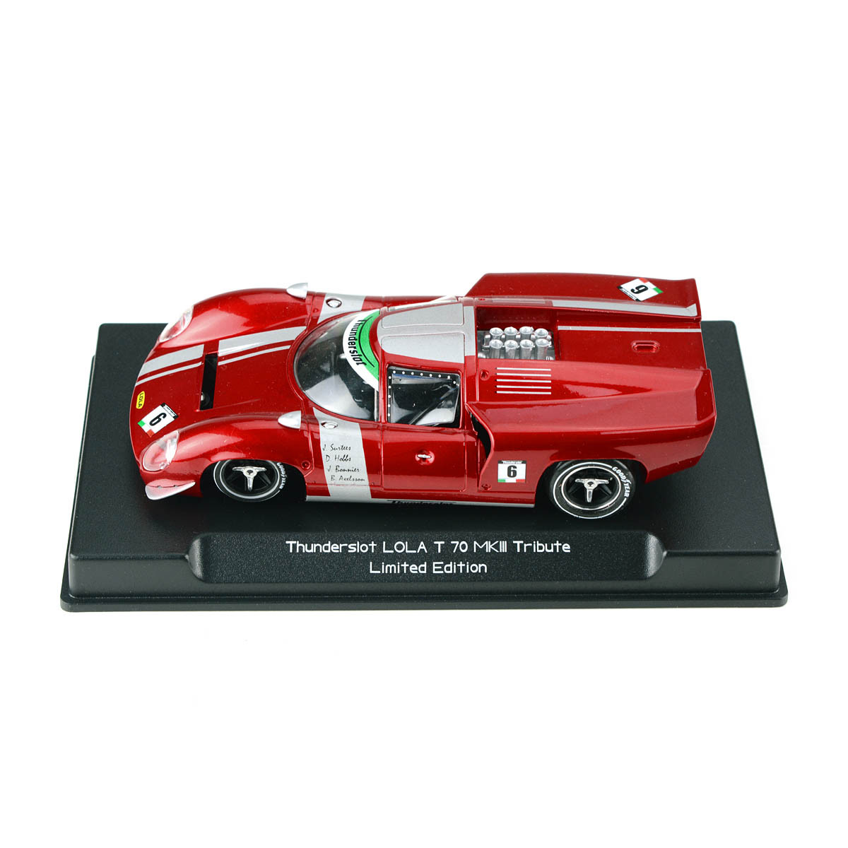 ITLTD001 Thunderslot Lola T70 MKIII Coupe Limited Edition 1:32