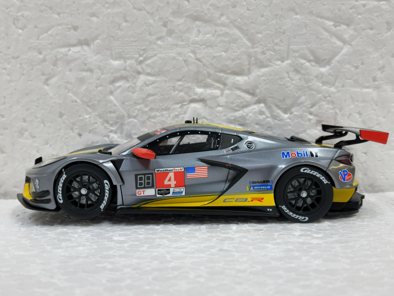 Carrera DIGITAL シボレー コルベット C8.R No.4 新品 Amazon.com: Carrera 23912 Chevrolet Corvette C8.R No.4 1:24