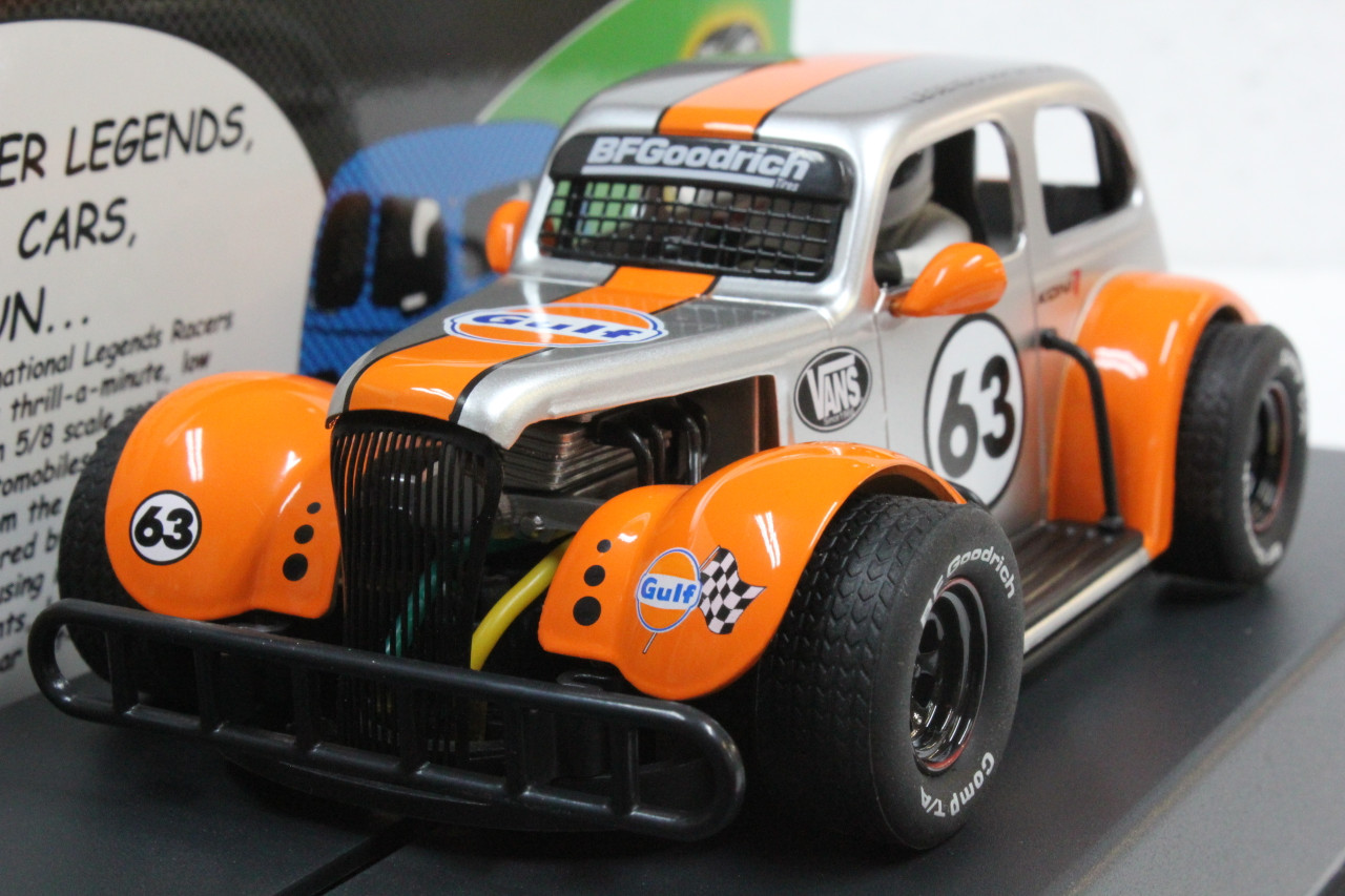 P140-DS Pioneer Legends Racer '37 Chevy Sedan Gulf, #63 1:30 Slot