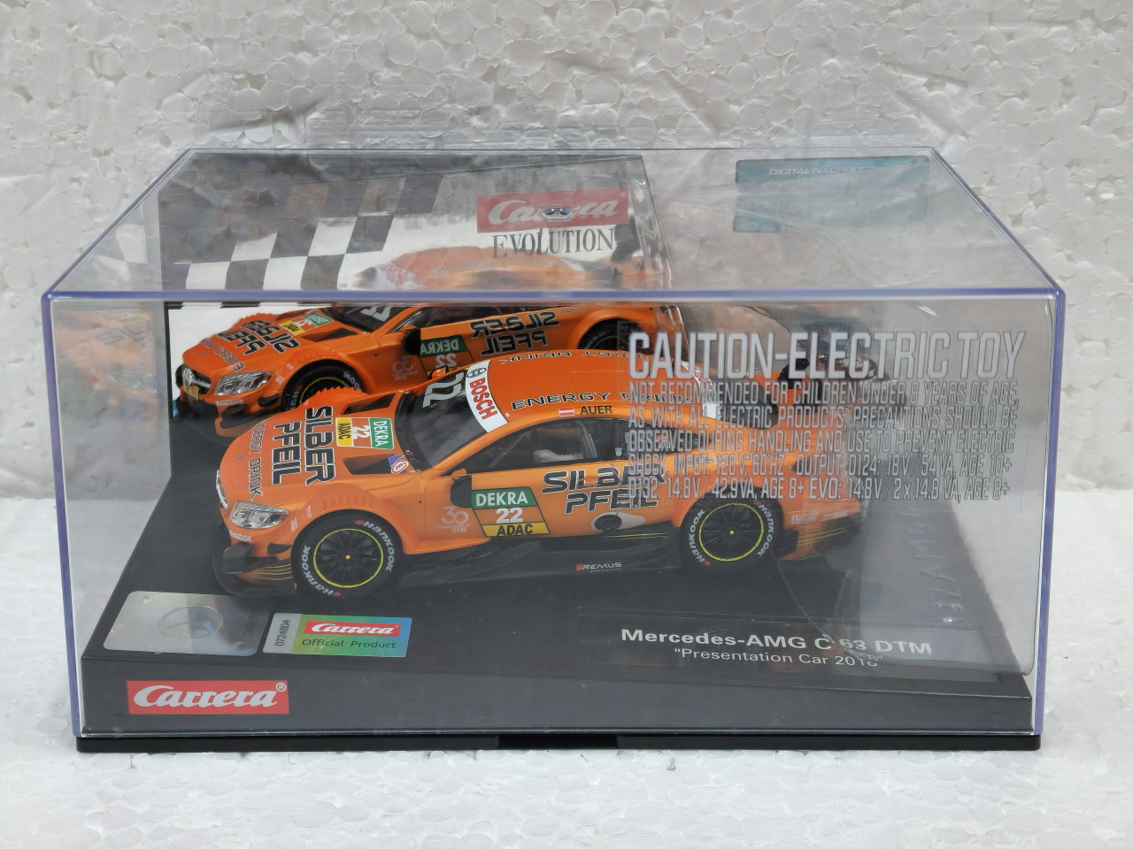 【未開封】Carrera Mercedes C-Klasse DTMスロットカー Amazon.com: Carrera 27694 Mercedes-AMG C 63 DTM Presentation Car