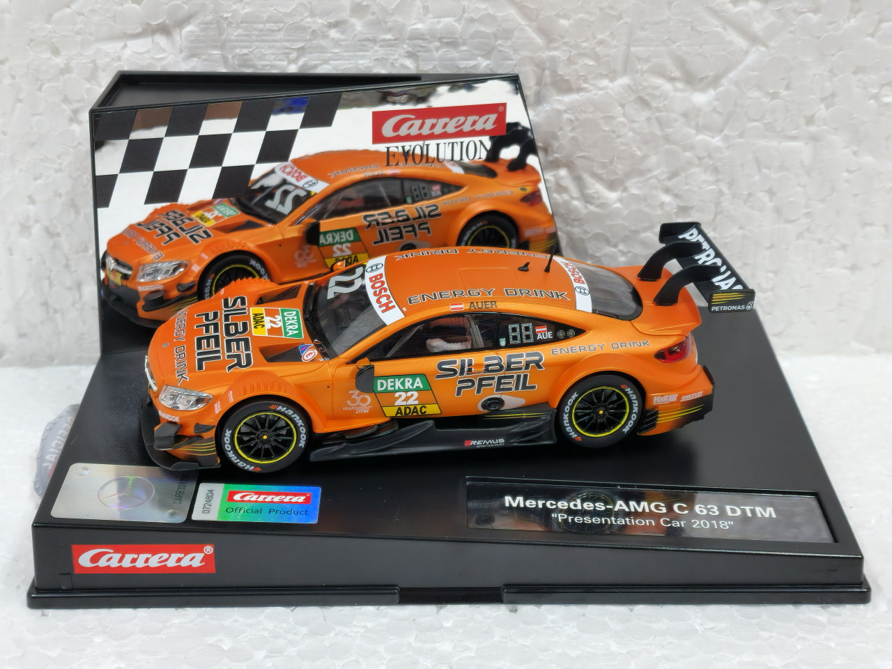 【未開封】Carrera Mercedes C-Klasse DTMスロットカー 41018 Carrera Mercedes AMG C 63 DTM L. Auer, #22 *Analog/No