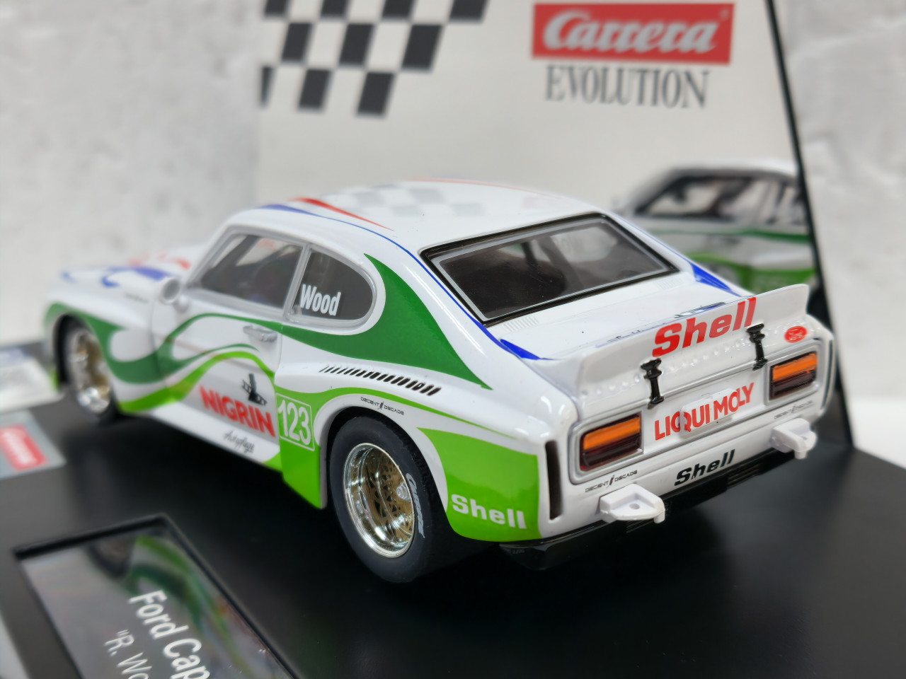 27722 Carrera Evolution Ford Capri RS 3100 R. Wood, #123 1:32 Slot