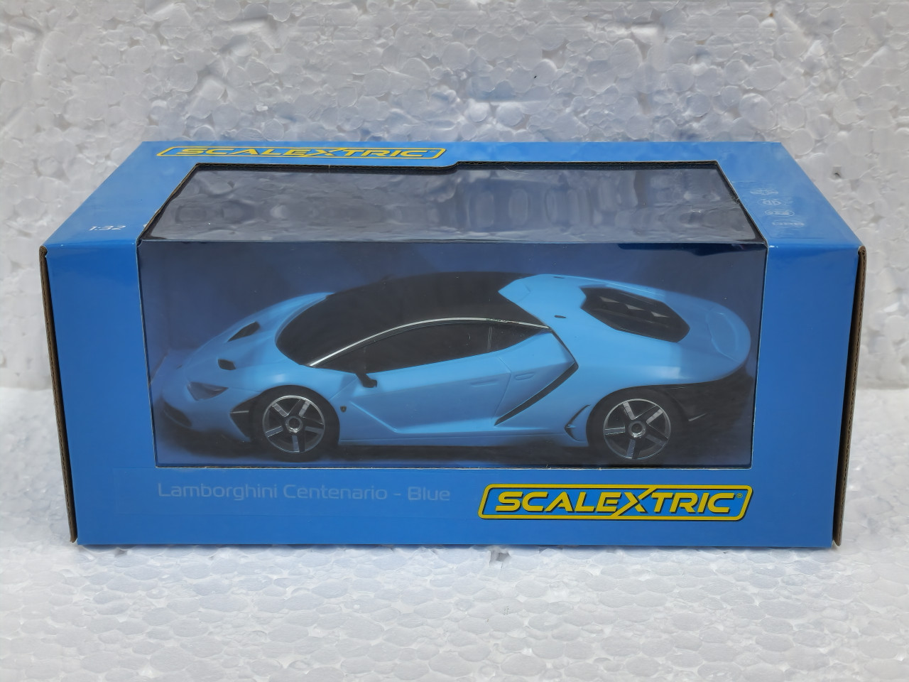 C4312 Scalextric Lamborghini Centenario - Blue 1:32 Slot Car *DPR