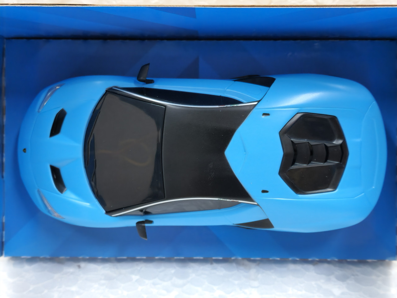 C4312 Scalextric Lamborghini Centenario - Blue 1:32 Slot Car *DPR