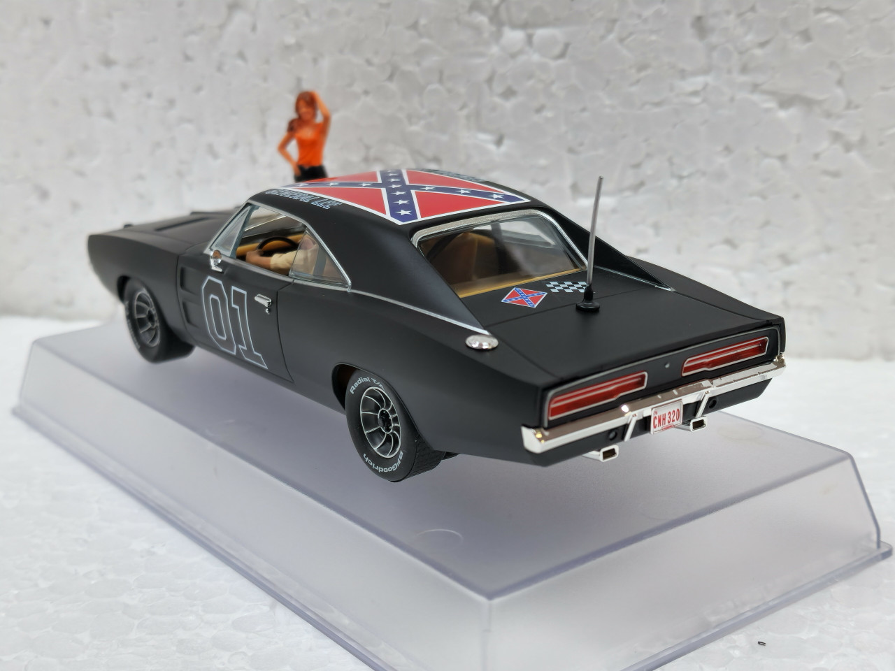 P148-DS Pioneer The General Lee '69 Dodge Charger - Dukes of Hazzard Black,  #01 1:32 Slot Car