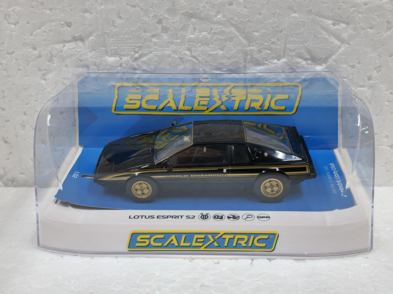 C4253 Scalextric Lotus Esprit S2 World Championship Commemorative
