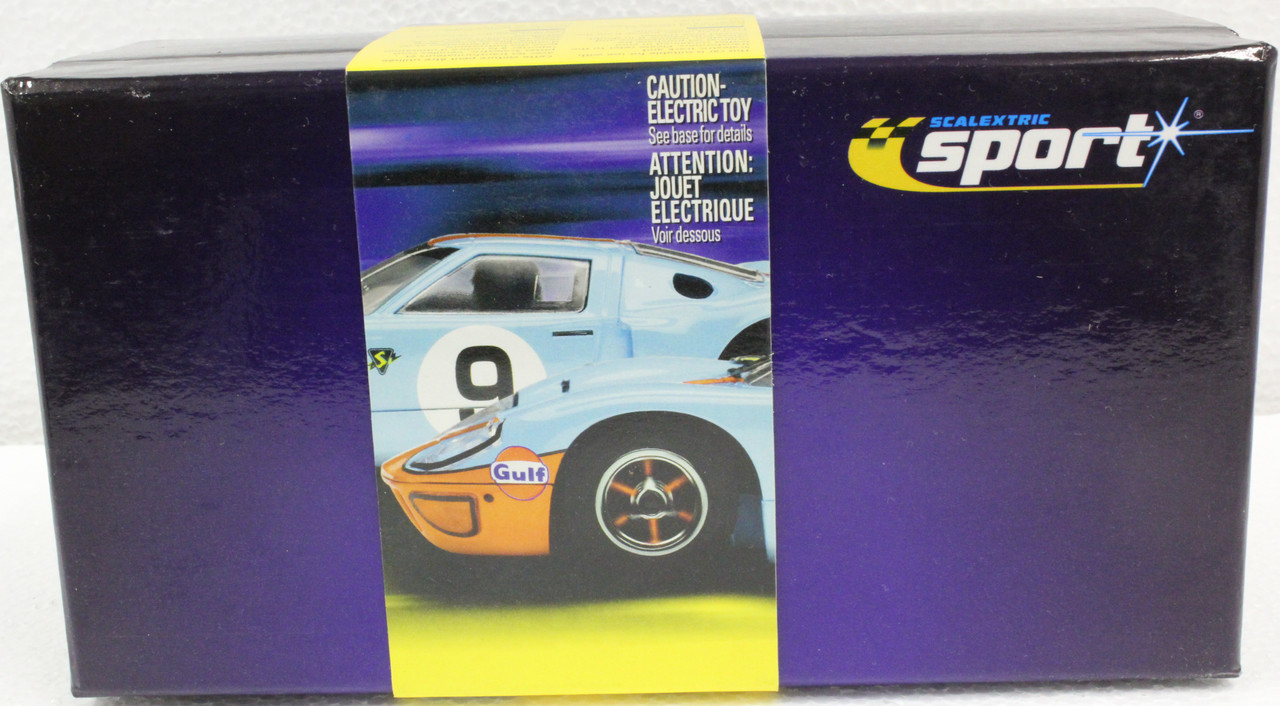 C2403A Scalextric Gulf Ford GT40 Le Mans 1968, #9 1:32 Slot Car