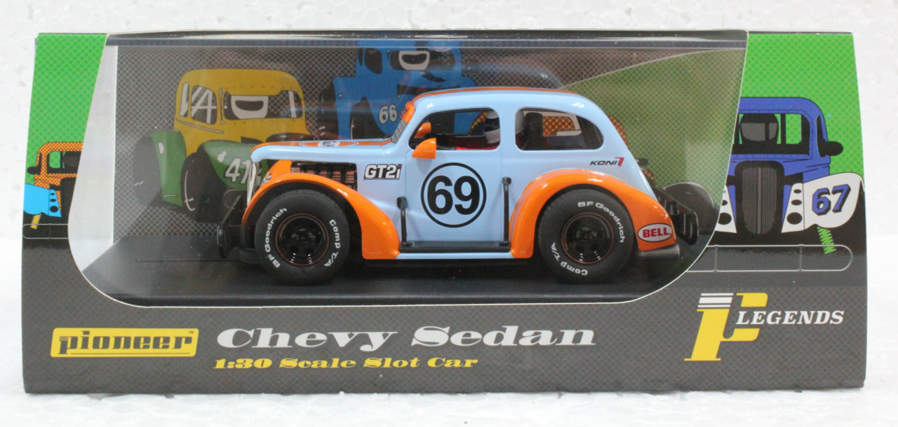 SECP062 Carrera Digital 132/Pioneer Legends Racer '37 Chevy Sedan