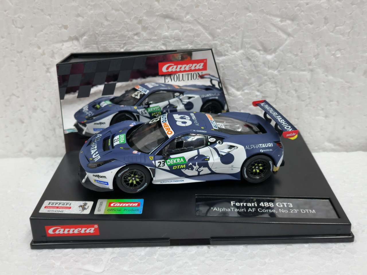Afx Slot Car Race Track Sets CARRERA Digital 132 - Ferrari