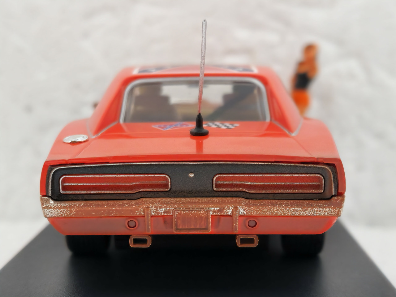 P158 Pioneer The General Lee '69 Dodge Charger - Dukes of Hazzard - Dirt  Road Dukes, #01 1:32 Slot Car