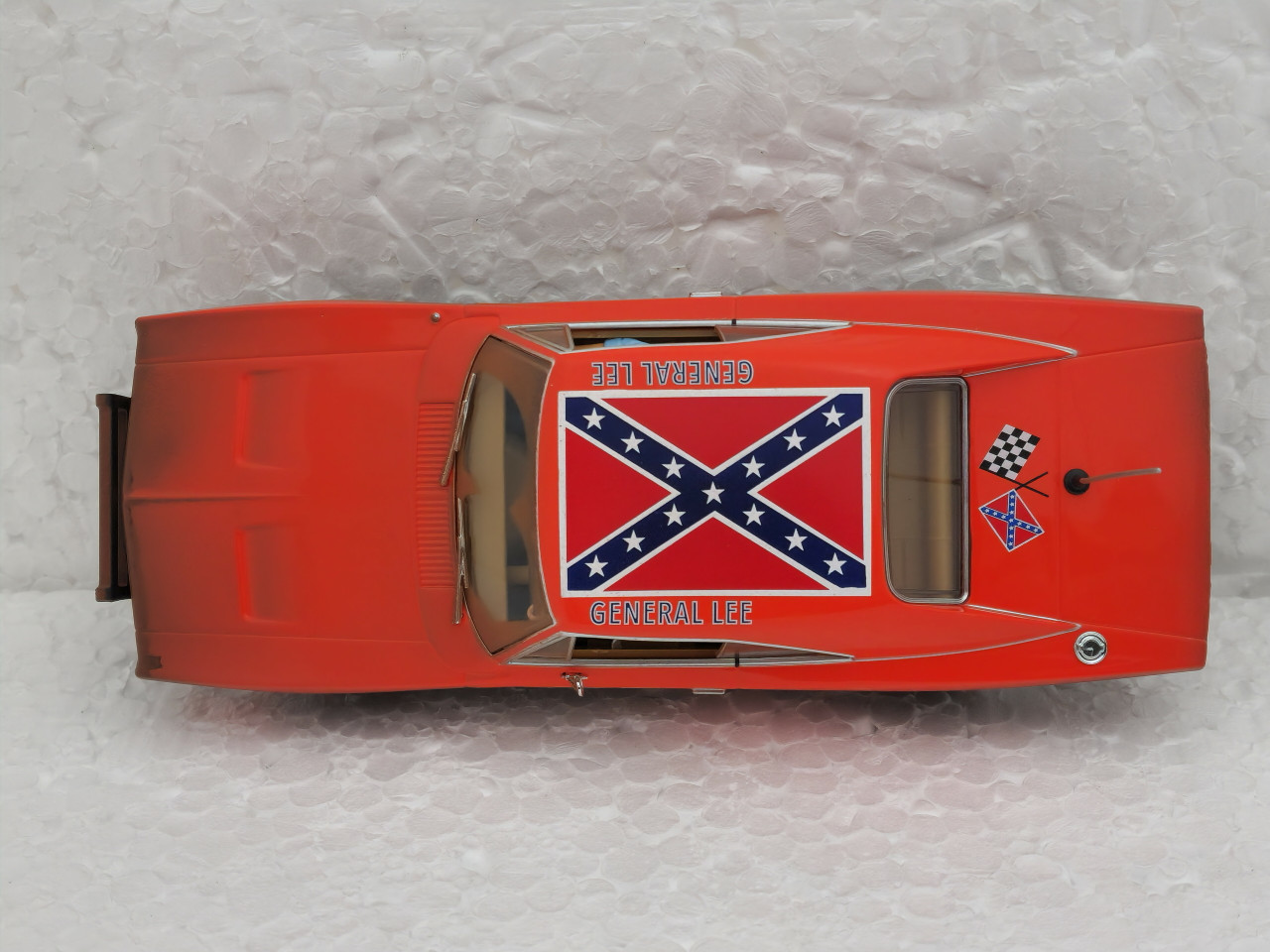 P158 Pioneer The General Lee '69 Dodge Charger - Dukes of Hazzard - Dirt  Road Dukes, #01 1:32 Slot Car