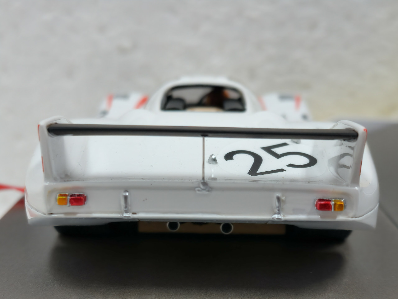 ルマンズミニチュア1／24ポルシエ917LH no3 2ndLM 1970 Le Mans