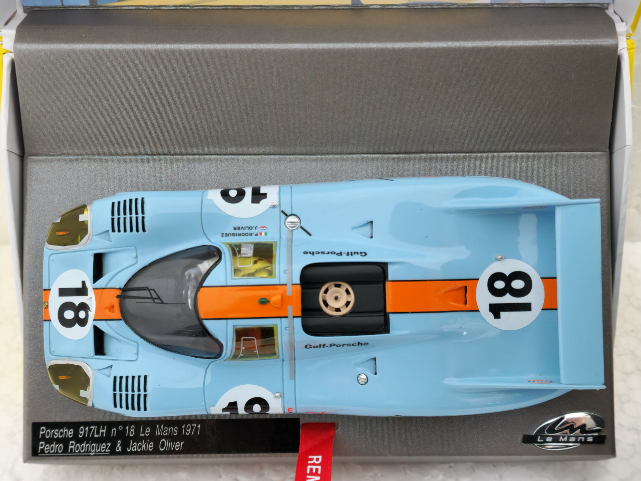 UT Models 1996 Porsche 911 GT1 Camo Factory Test 24 H Le Mans Diecast 1:18 Car UT Models 1996 Porsche 911 GT1 Camo Factory Test 24 H Le Mans Diecast 1:18 Car