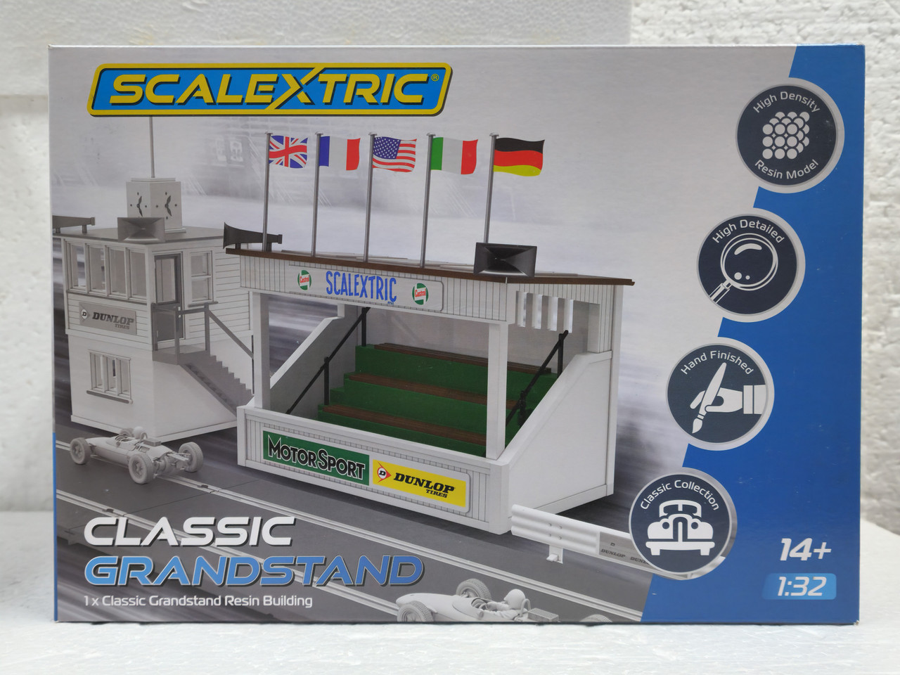 C8190 Scalextric Classic Grandstand 1:32 Slot Car Accessory