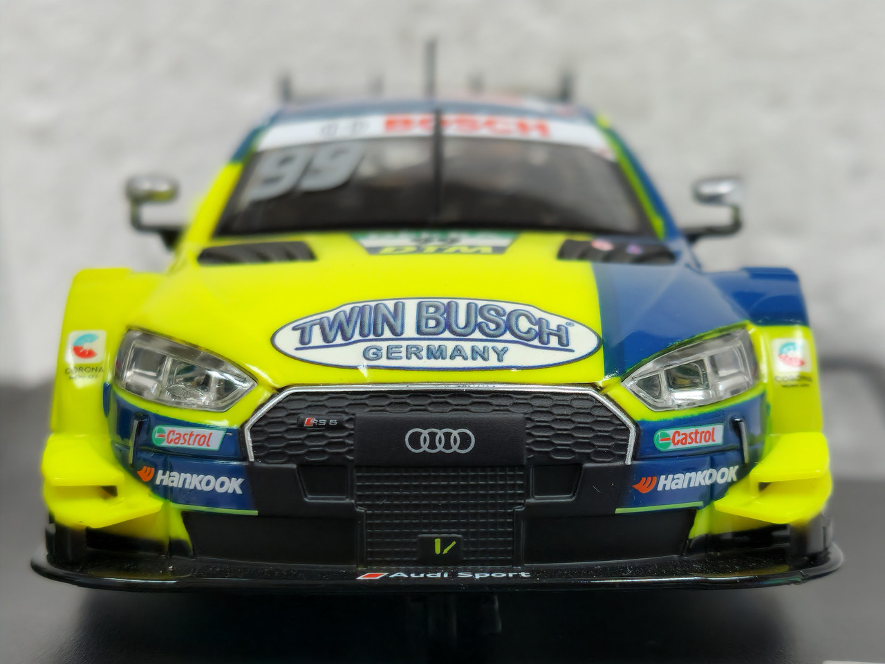 27692 Carrera Evolution Audi RS 5 DTM M. Rockenfeller, #99 1:32