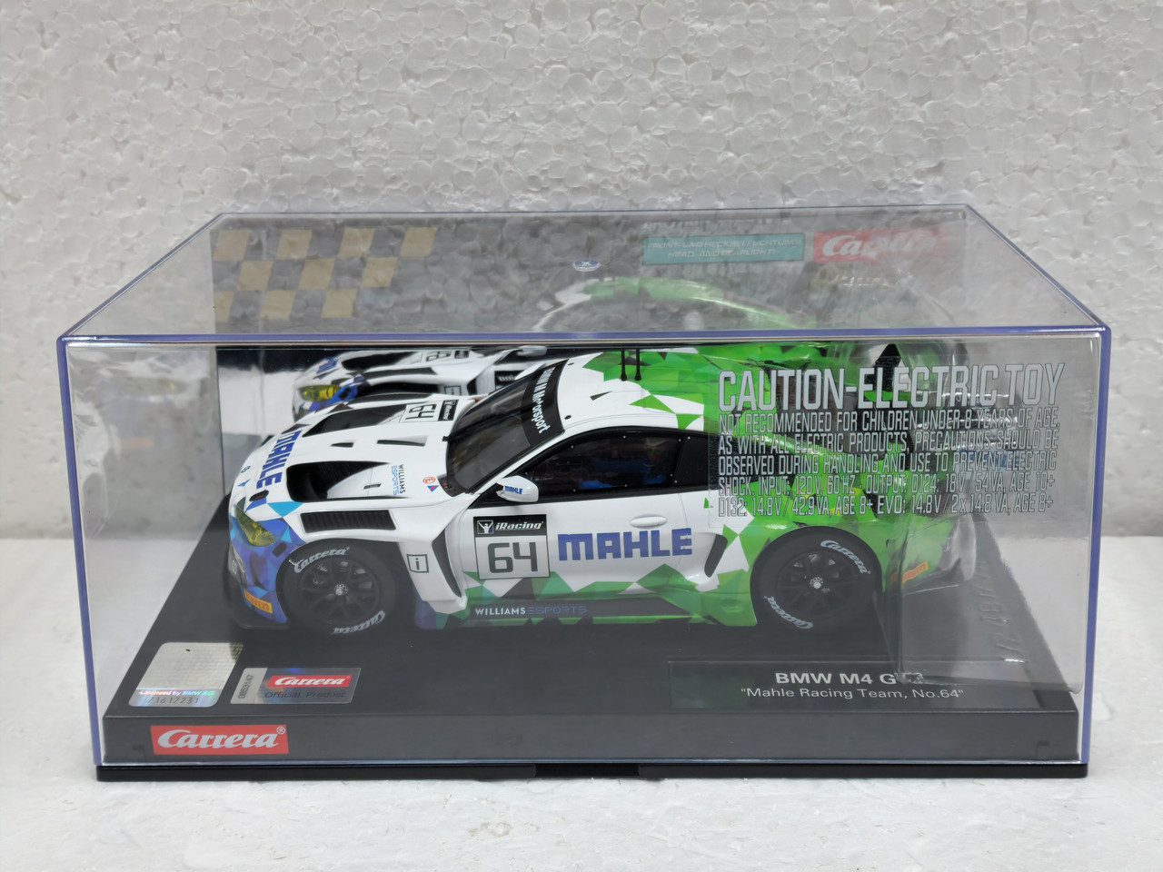 23927 Carrera Digital 124 BMW M4 GT3 BMW Mahle Racing Team, #64 1