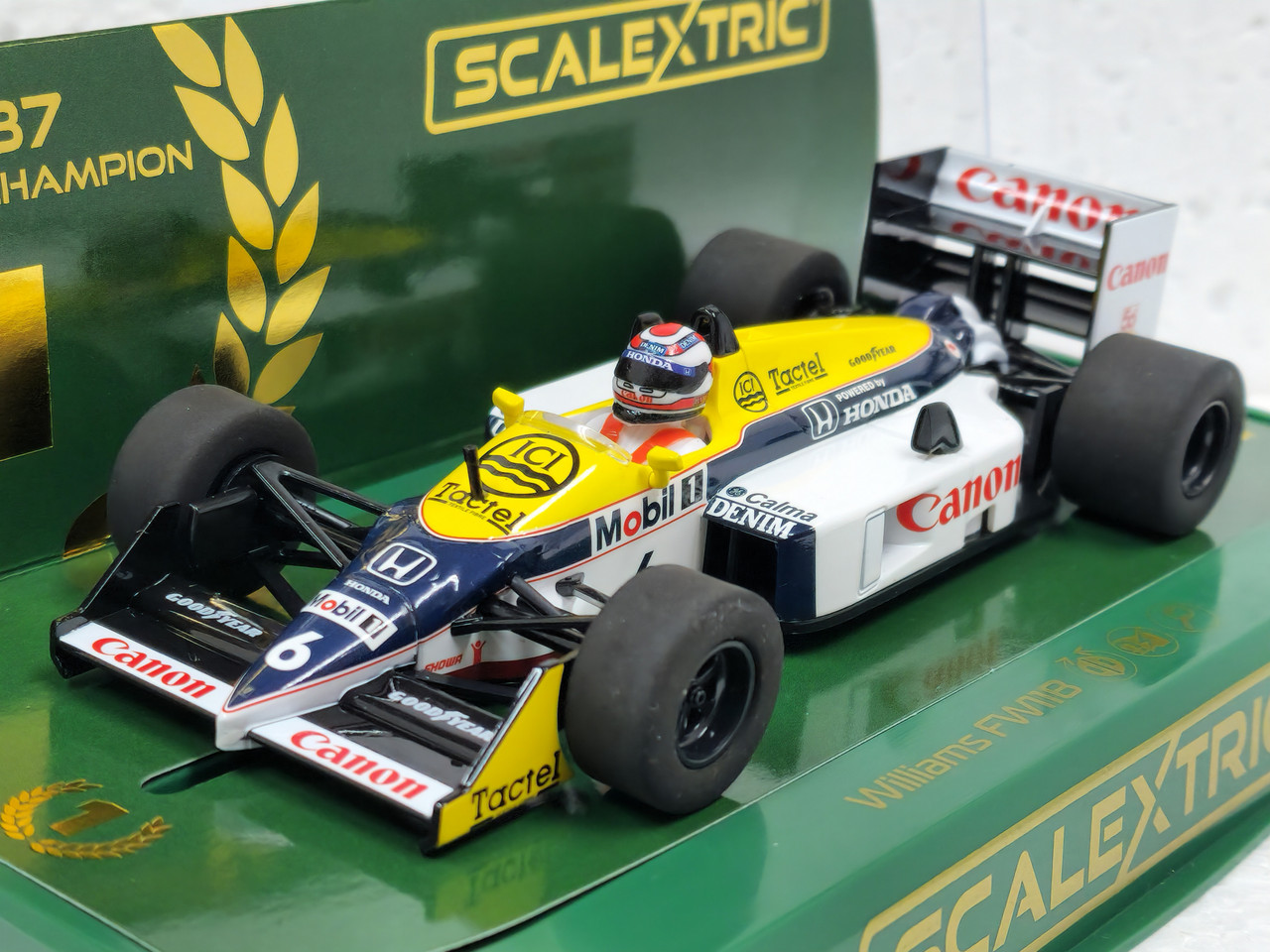 C4309 Scalextric Williams FW11B 1987 World Champion - Nelson