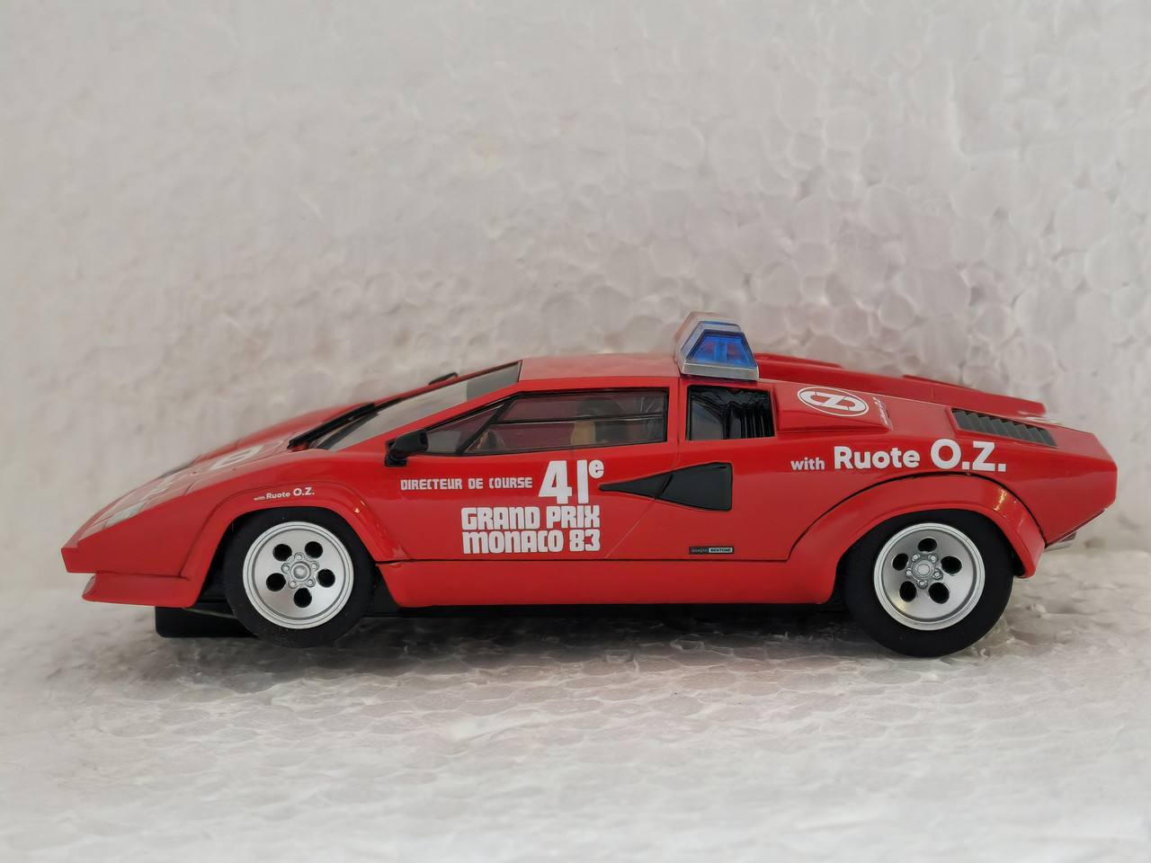 C4329 Scalextric Lamborghini Countach Monaco GP Safety Car 1