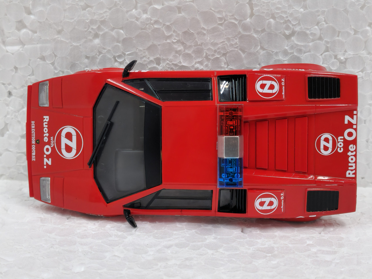 C4329 Scalextric Lamborghini Countach Monaco GP Safety Car 1:32