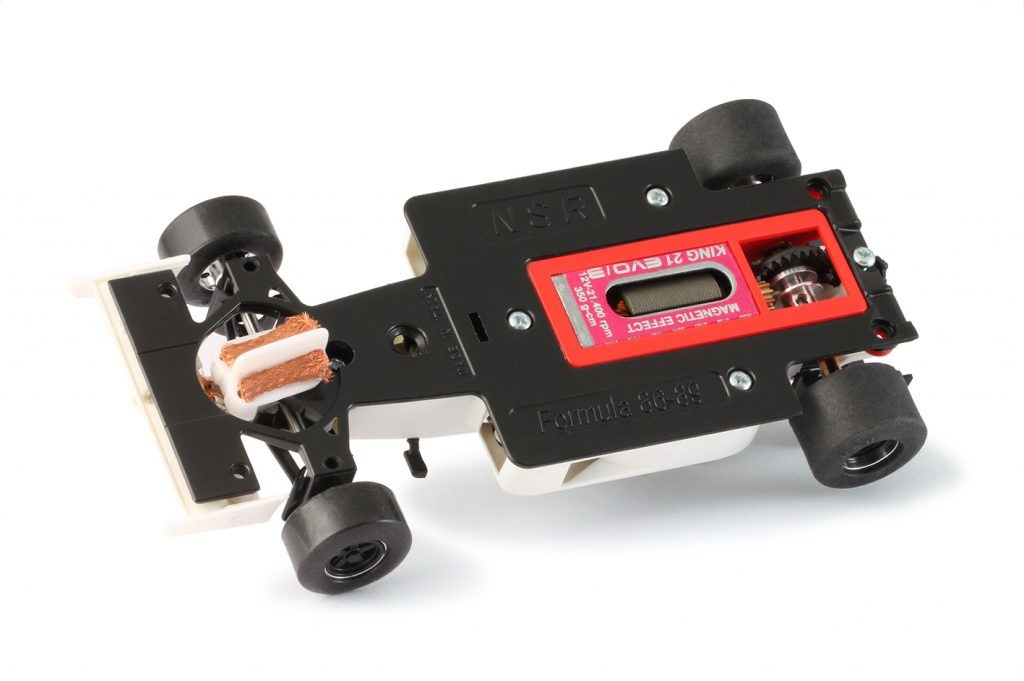 0329IL NSR Formula 86/89 Fittipaldi Copersucar, #16 1:32 Slot Car