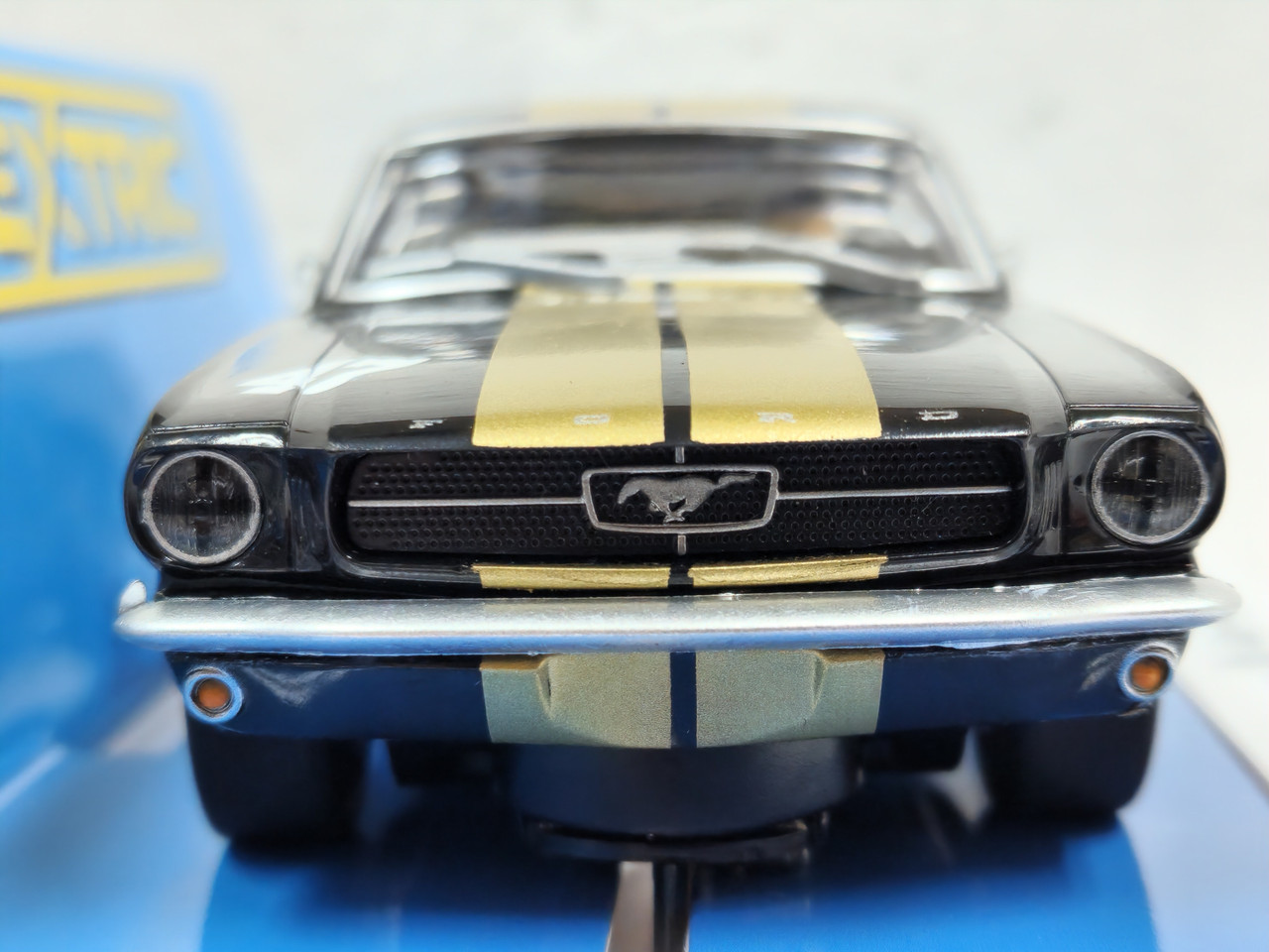 C4405 Scalextric Ford Mustang Black and Gold, #47 1:32 Slot Car