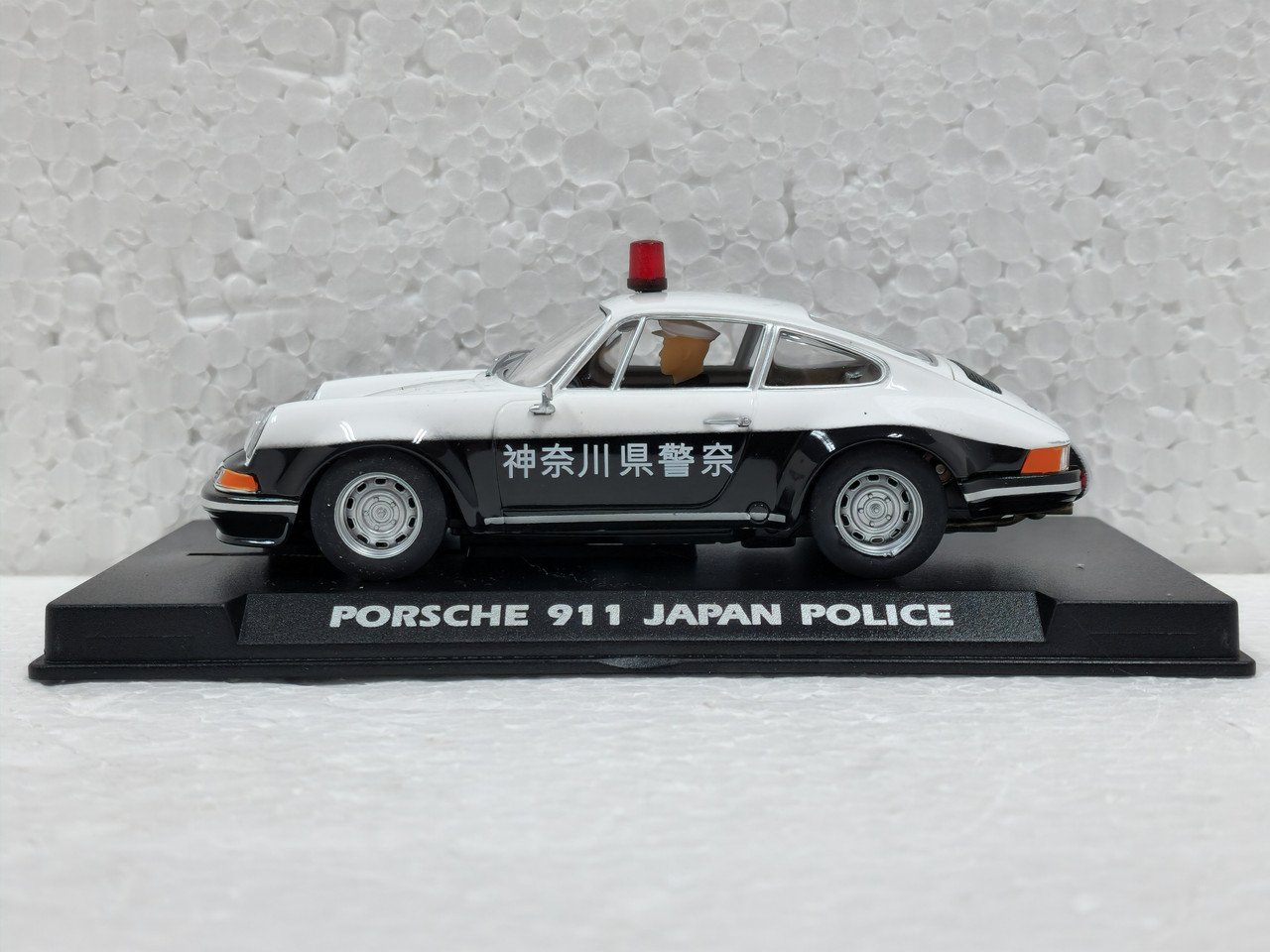 A2036 Fly Porsche 911 Japan Police 1:32 Slot Car - Great Traditions