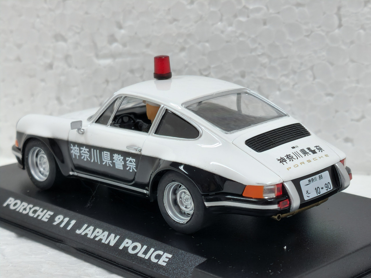 A2036 Fly Porsche 911 Japan Police 1:32 Slot Car - Great Traditions