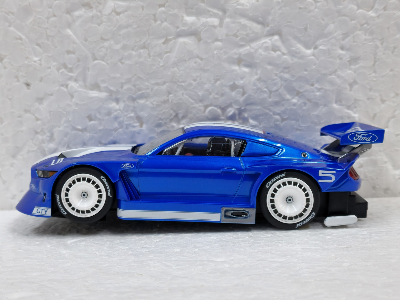 31082 Carrera Digital 132 Ford Mustang GTY, #5 1:32 Slot Car