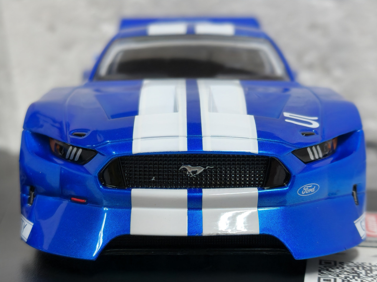 27751 Carrera Evolution Ford Mustang GTY, #5 1:32 Slot Car - Great