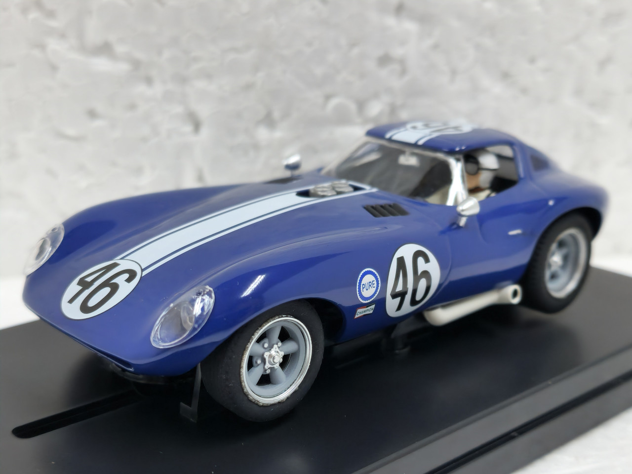 MO-45C/MC12009 MRRC Cheetah GT Coupe Blue, #46 1:32 Slot Car