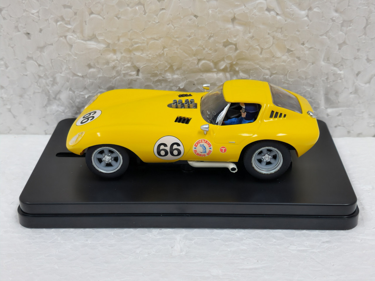 MO-45D/MC12010 MRRC Cheetah GT Coupe Yellow, #66 1:32 Slot Car