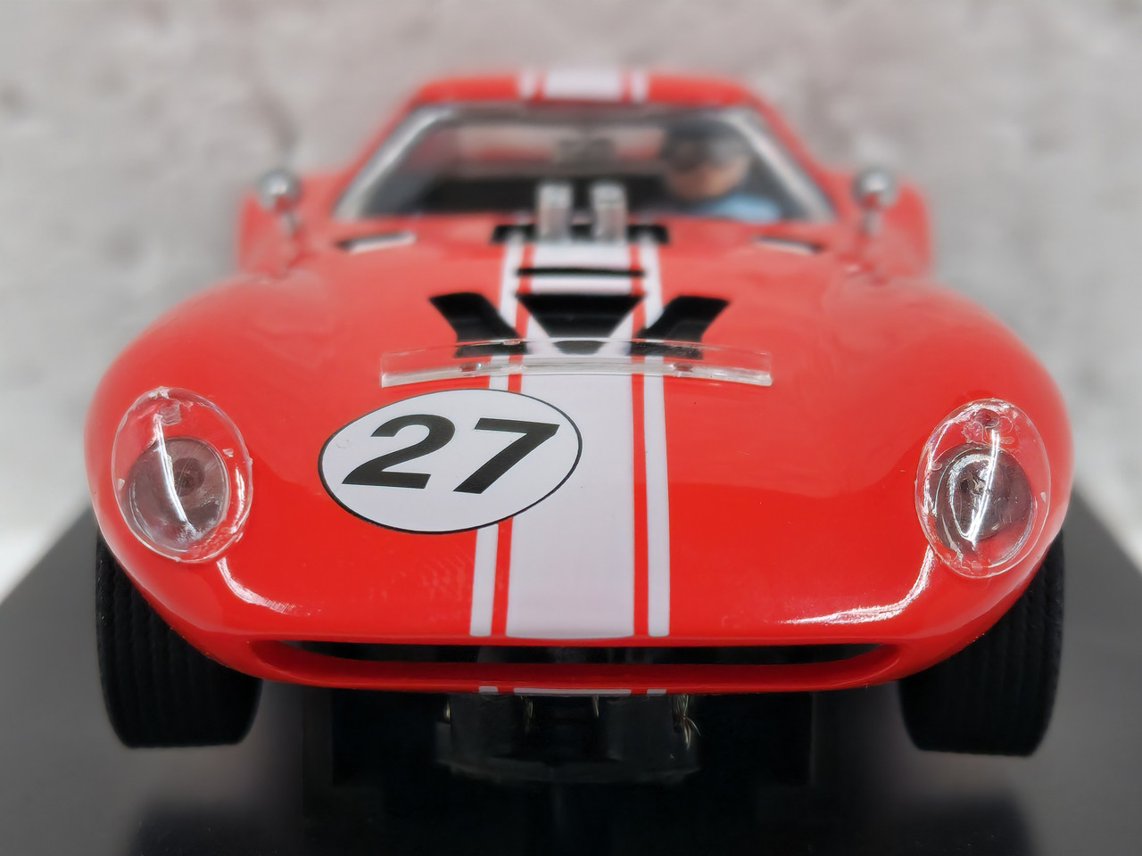 MO-45B/MC11132 MRRC Cheetah GT Coupe Red, #27 1:32 Slot Car
