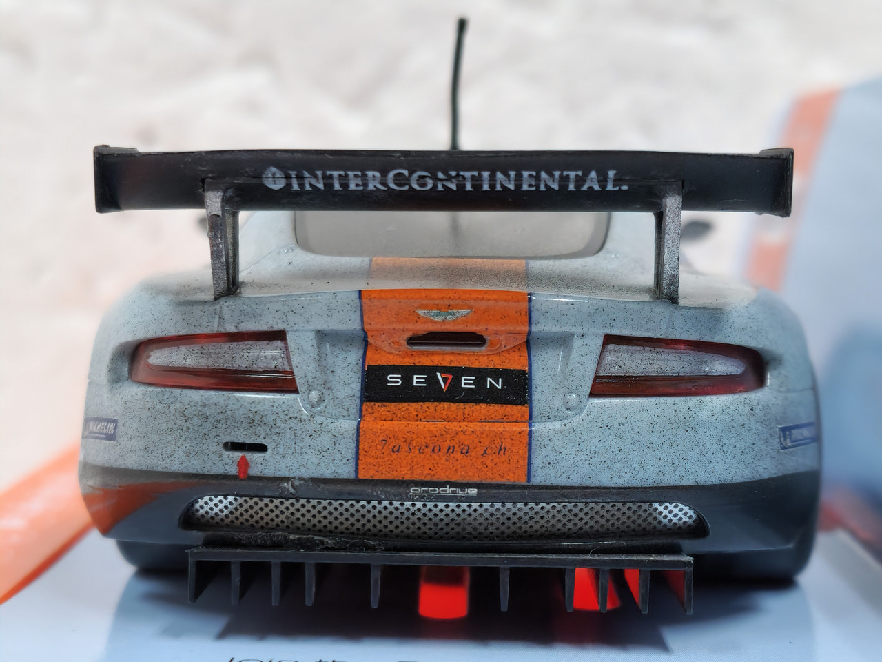 C4316 Scalextric Aston Martin GT3 DBR9 Gulf Edition - ROFGO Dirty Girl,  #009 1:32 Slot Car