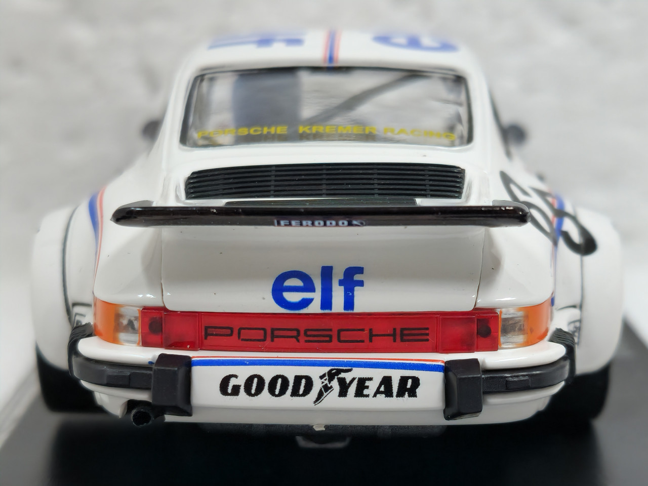 A2040 Fly Porsche 934 24H Le Mans 1976 elf, #65 1:32 Slot Car