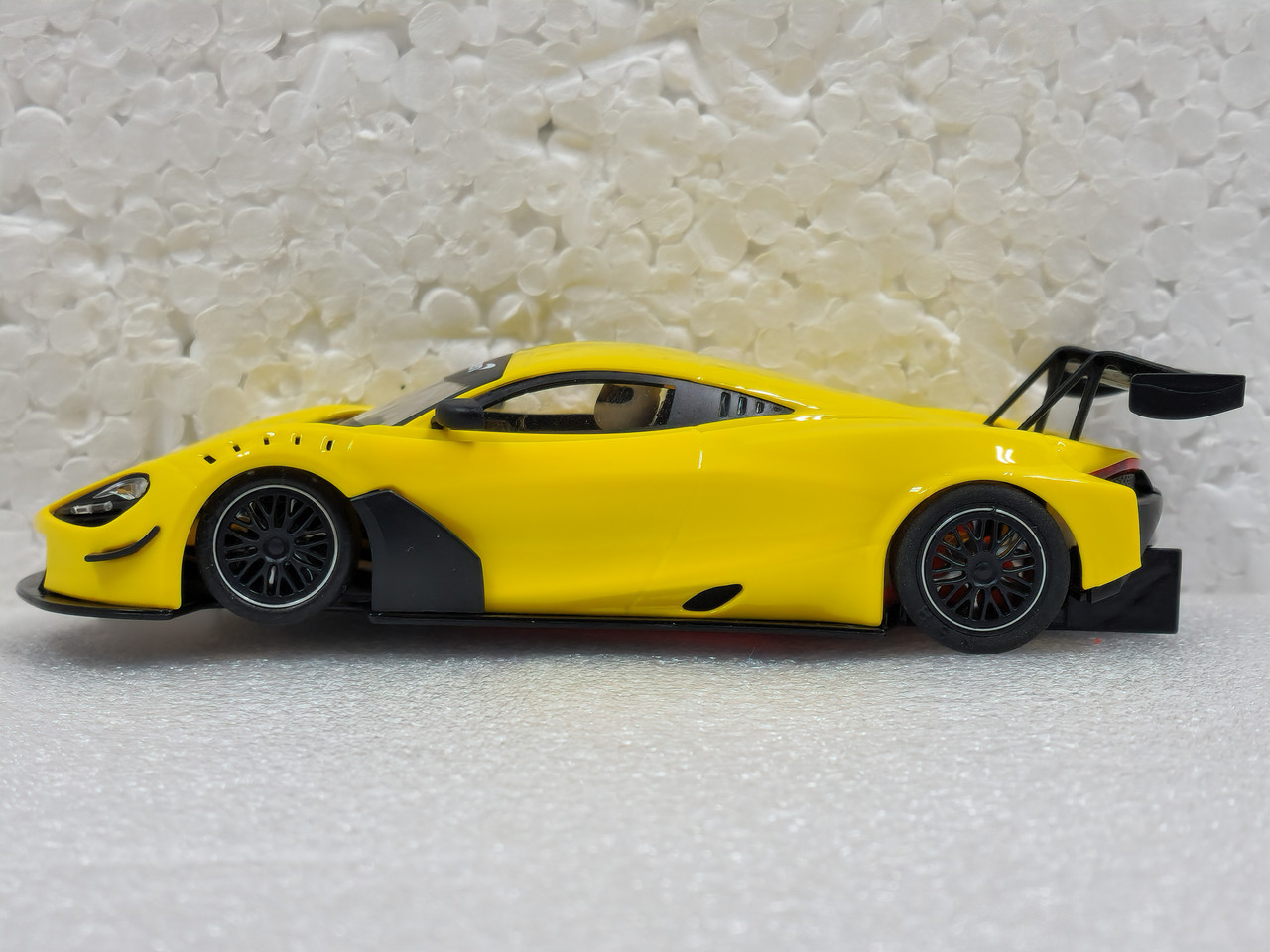 0241SW NSR McLaren 720S GT3 Test Car Yellow 1:32 Slot Car - Great