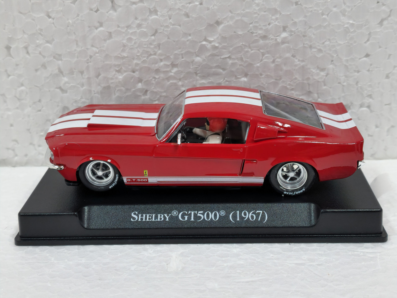 LEMU505S/W Thunderslot 1967 Shelby Mustang GT500 Candy Apple Red 1