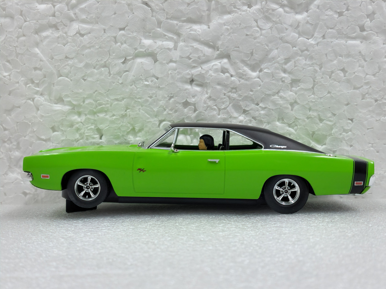 C4326 Scalextric Dodge Charger R/T Sublime Green 1:32 Slot Car