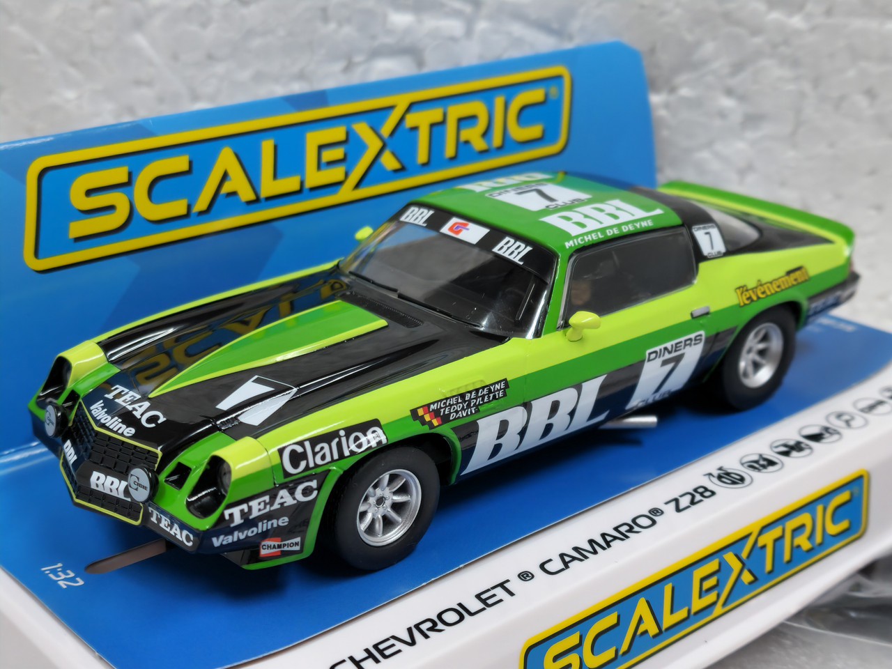 C4358 Scalextric Chevrolet Camaro Z28 SPA 24 hours 1981, #7 1:32