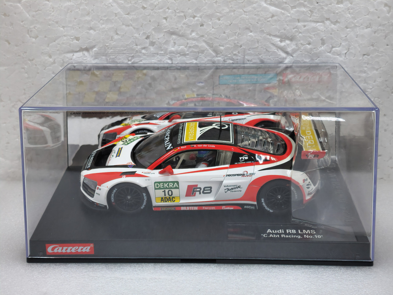 23808 Carrera Digital 124 Audi R8 LMS, #10 1:24 Slot Car - Great