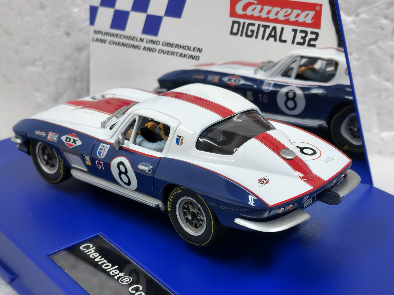 30757 Carrera Digital 132 Chevrolet Corvette Sting Ray, #8 1