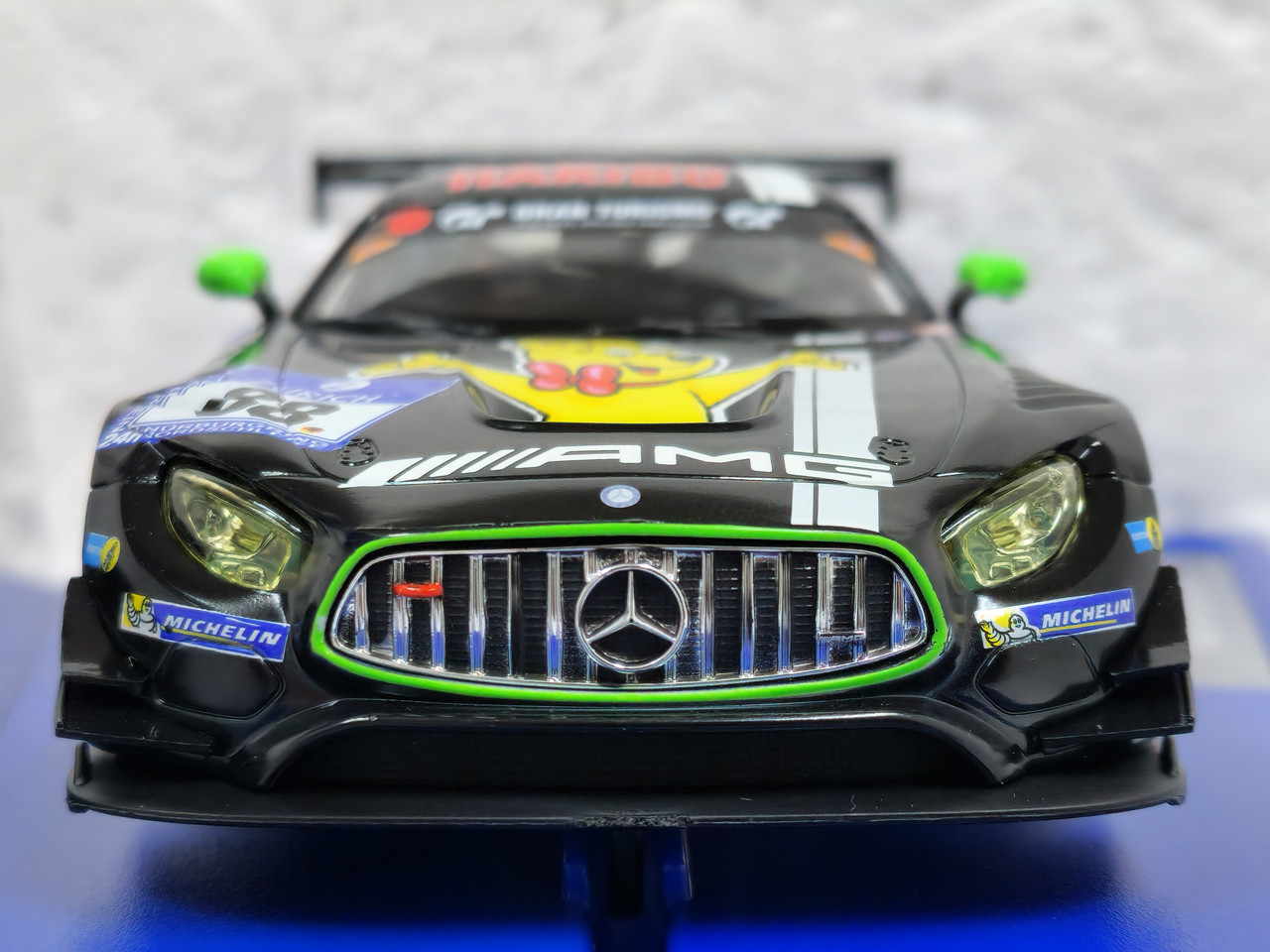 30782 Carrera Digital 132 Mercedes AMG GT3 Haribo Racing, #88 1:32