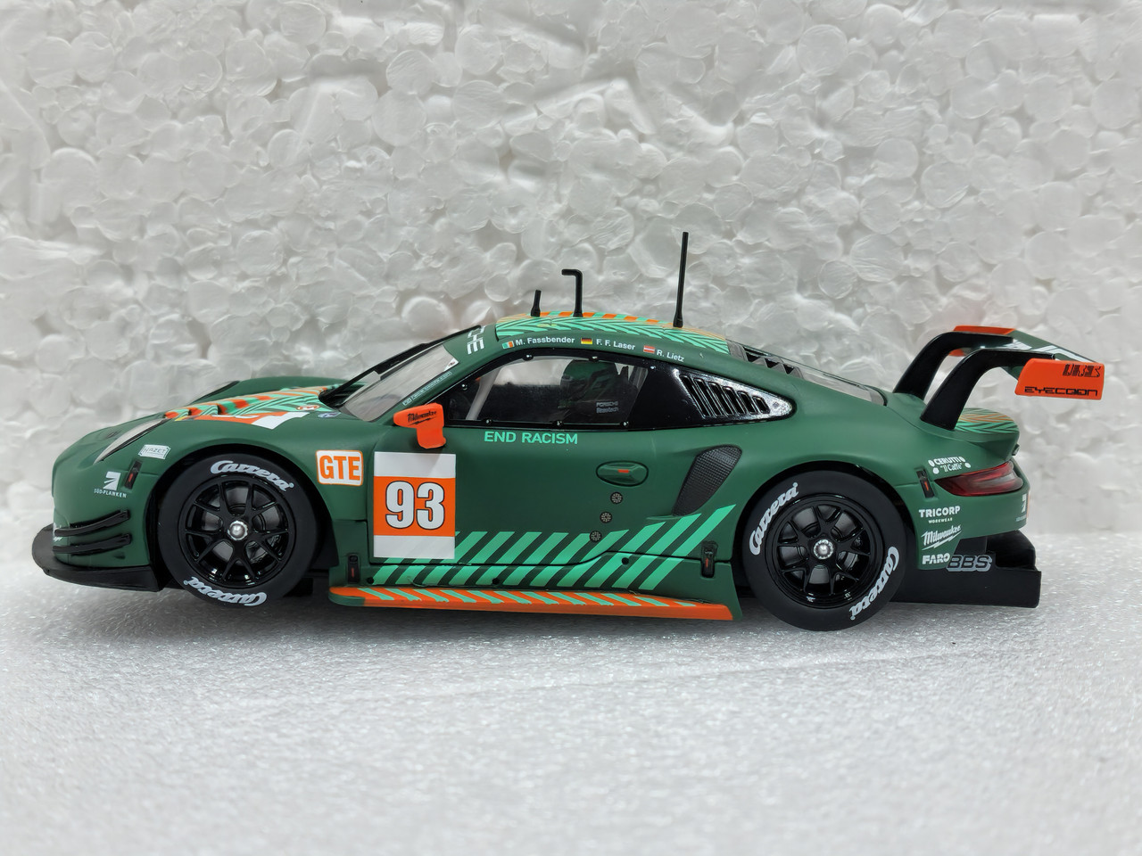 27742 Carrera Evolution Porsche 911 RSR Proton Competition, #93 1