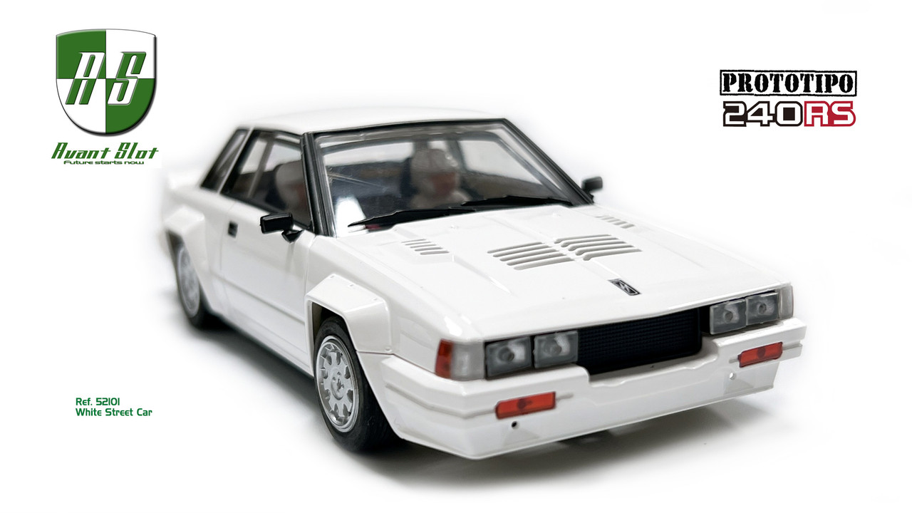 52101 Avant Slot Nissan 240RS Street Car White 1:32 Slot Car